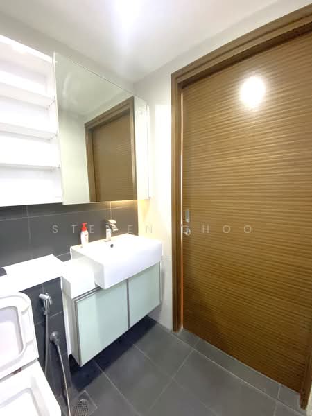 iSuites @ Palm, 26 GLASGOW ROAD, 2 Bedrooms, 635 sqft, Condominium For Sale, by Steven Choo, 500230984 - Bathroom - PropertyGuru.com.sg