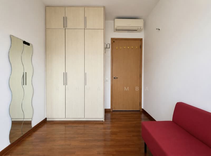 The Tampines Trilliant, 31 Tampines Central 7, 3 Bedrooms, 1,001 sqft, Executive Condominium For Rent, by Rahmat MBA, 500230985 - Bedroom - PropertyGuru.com.sg