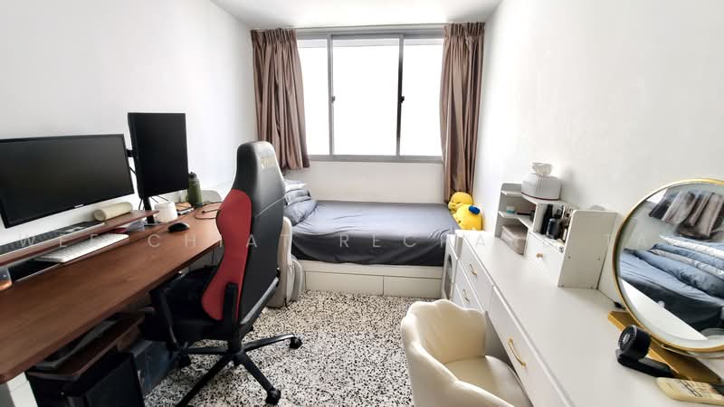 The Lenox, 398 Changi Road, 3 Bedrooms, 840 sqft, Apartment For Sale, by Wee Chiat Rechard Tan, 500230995 - Bedroom - PropertyGuru.com.sg