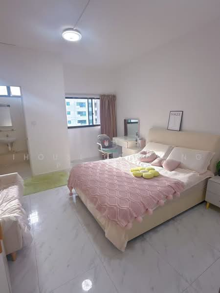 Orchard Towers, 1 Claymore Drive, Room Rental, 100 sqft, Condominium For Rent, by ling, 500230997 - Bedroom - PropertyGuru.com.sg