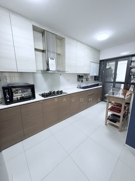 310C Punggol Walk, 310C Punggol Walk, 3 Bedrooms, 1,206 sqft, HDB Flat For Sale, by SQ Raudha, 500230999 - Kitchen - PropertyGuru.com.sg