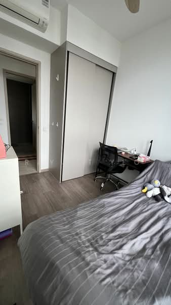 Sengkang Grand Residences, 86 Compassvale Bow, 3 Bedrooms, 1,055 sqft, Condominium For Sale, by Rayant Yeo, 500231002 - Bedroom - PropertyGuru.com.sg