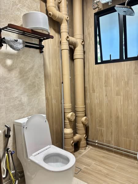 556 Woodlands Drive 53, 556 Woodlands Drive 53, Room Rental, 108 sqft, HDB Flat For Rent, by Young Chng, 500231003 - Bathroom - PropertyGuru.com.sg