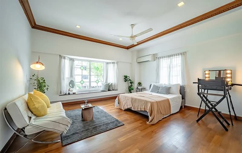 Gentle Villas, Gentle Drive, Newton / Novena, 5 Bedrooms, 2,900 sqft, Semi-Detached House For Sale, by Ling Wong 王秀玲, 500231006 - Bedroom - PropertyGuru.com.sg