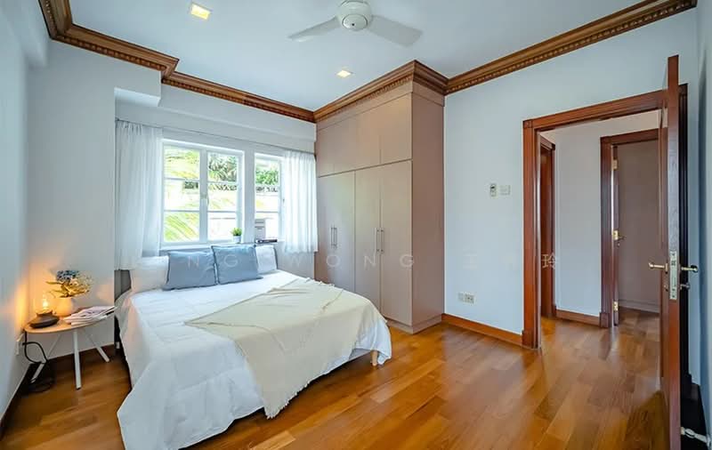 Gentle Villas, Gentle Drive, Newton / Novena, 5 Bedrooms, 2,900 sqft, Semi-Detached House For Sale, by Ling Wong 王秀玲, 500231006 - Bedroom - PropertyGuru.com.sg