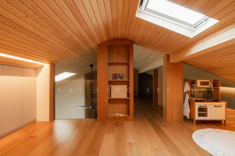 Sea Avenue, , 2 Bedrooms, 1,615 sqft, Walk-up Apartment For Sale, by Kai Ling Lee, 500231007 - Loft - PropertyGuru.com.sg