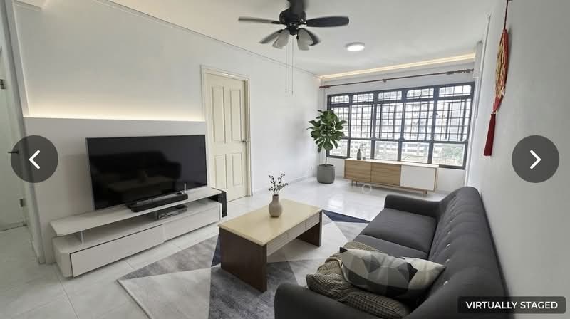 64 Teban Gardens Road, 64 Teban Gardens Road, 3 Bedrooms, 969 sqft, HDB Flat For Sale, by James Ho, 500231010 - Living Room - PropertyGuru.com.sg