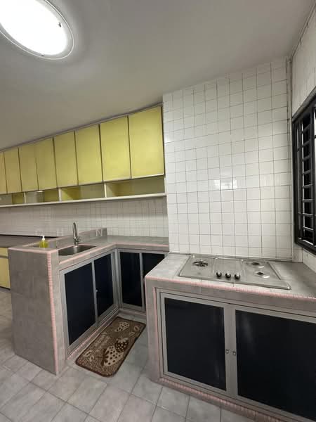 321 Ang Mo Kio Avenue 1, 321 Ang Mo Kio Avenue 1, 3 Bedrooms, 1,054 sqft, HDB Flat For Sale, by Chen Shu Huey, 500231023 - Kitchen - PropertyGuru.com.sg