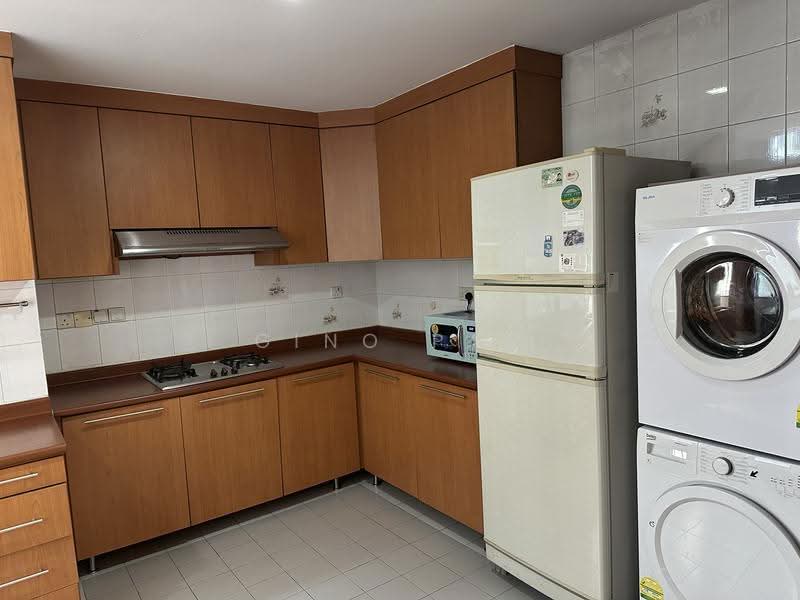 Palm Lodge, 4 Geylang Lor 37, Eunos / Geylang / Paya Lebar, Room Rental, 200 sqft, Condominium For Rent, by Gino Pan, 500231027 - Kitchen - PropertyGuru.com.sg