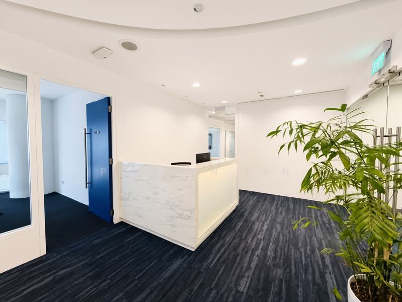 Gateway East, 152 Beach Road, 3,183 sqft, Office For Rent, by Preston Tan, 500231028 - Entrance - CommercialGuru.com.sg