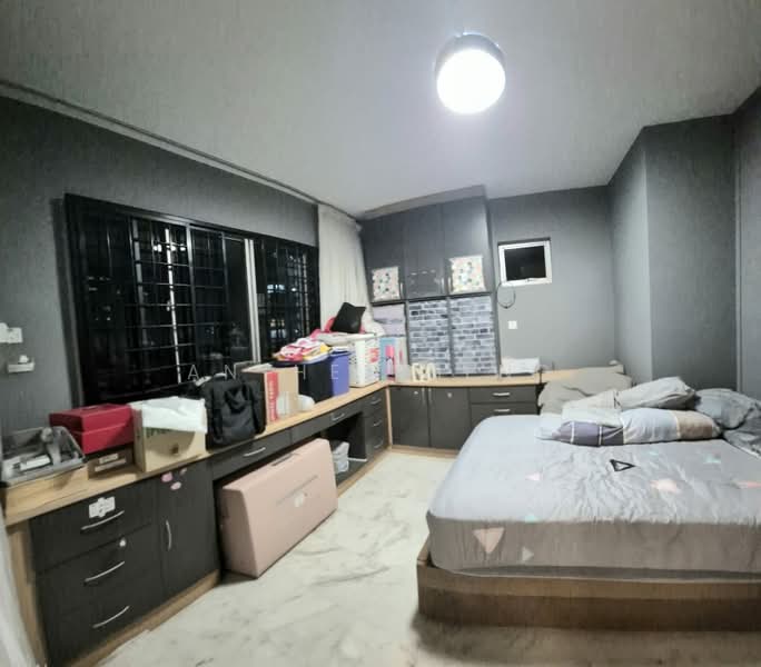 269 Bishan Street 24, 269 Bishan Street 24, 3 Bedrooms, 1,109 sqft, HDB Flat For Sale, by Anthea Heng, 500231036 - Bedroom - PropertyGuru.com.sg