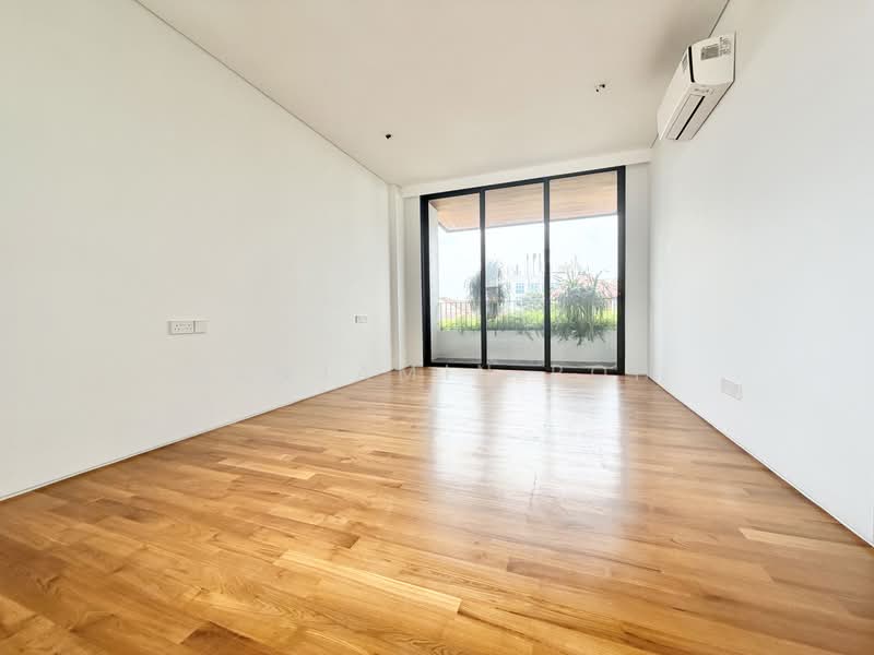 MOVE IN READY, BRAND NEW SEMID WITH LIFT & POOL!!!, KOVAN ESTATE, 7 Bedrooms, 7,000 sqft, Semi-Detached House For Sale, by Benjamin Poh, 500231038 - Bedroom - PropertyGuru.com.sg