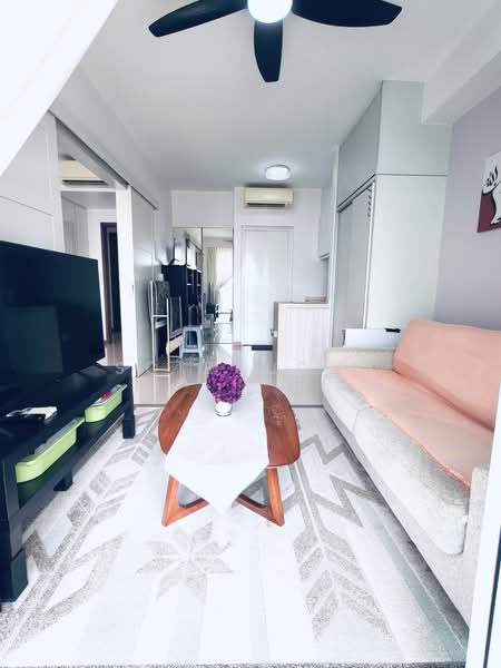 1 Canberra, 7 Canberra Drive, 4 Bedrooms, 1,443 sqft, Condominium For Sale, by SQ Raudha, 500231042 - Living Room - PropertyGuru.com.sg
