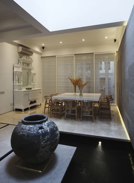 Beautiful Orchard Cairnhill British House For Rent, Orchard, Cairnhill, Emerald Hill, Saunders Road, 4 Bedrooms, 6,700 sqft, Conservation House For Rent, by Yen On, 500231049 - Dining Room - PropertyGuru.com.sg