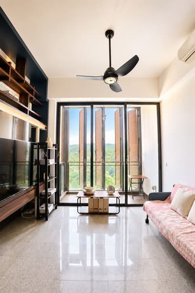 The Hillier, 6 Hillview Rise, 1 Bedroom, 592 sqft, Condominium For Sale, by Nadhirah Ismail, 500231051 - Living Room - PropertyGuru.com.sg