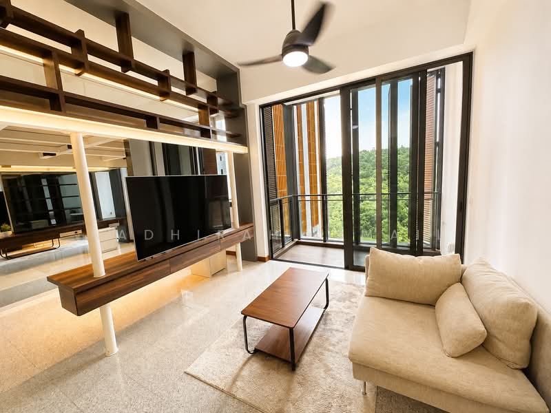The Hillier, 6 Hillview Rise, 1 Bedroom, 592 sqft, Condominium For Sale, by Nadhirah Ismail, 500231051 - Living Room - PropertyGuru.com.sg