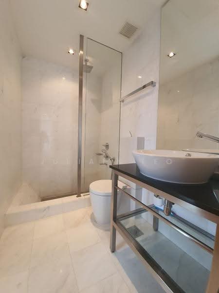 Vida, 5 Peck Hay Road, Orchard / River Valley, 2 Bedrooms, 1,227 sqft, Condominium For Rent, by Juliann Teo, 500231053 - Bathroom - PropertyGuru.com.sg