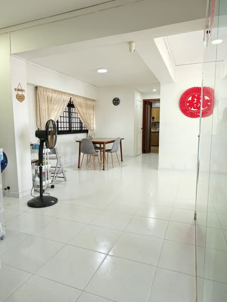 504 Woodlands Drive 14, 504 Woodlands Drive 14, 4 Bedrooms, 1,313 sqft, HDB Flat For Sale, by EK Enoch Kevin, 500231058 - Living Room - PropertyGuru.com.sg