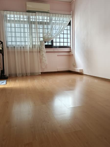 504 Woodlands Drive 14, 504 Woodlands Drive 14, 4 Bedrooms, 1,313 sqft, HDB Flat For Sale, by EK Enoch Kevin, 500231058 - Common room  - PropertyGuru.com.sg