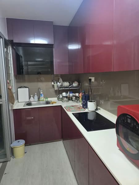 429B Bedok North Woods, 429B Bedok North Road, 2 Bedrooms, 743 sqft, HDB Flat For Sale, by Alan Hoan, 500231070 - Kitchen - PropertyGuru.com.sg