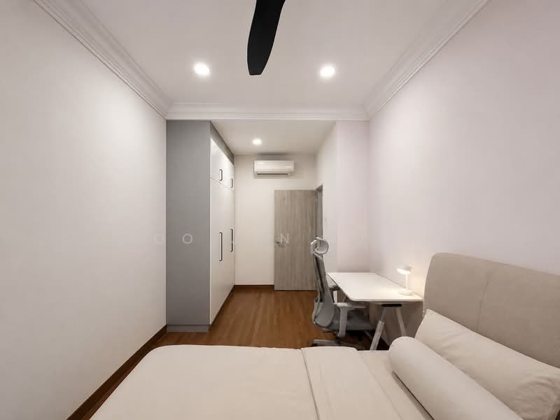 Ellington Square, Ellington Square, 5 Bedrooms, 2,499 sqft, Terraced House For Sale, by Foo Jen Huey, 500231071 - Bedroom - PropertyGuru.com.sg