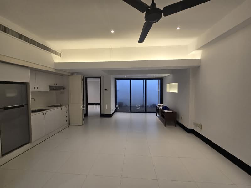Kim Yam Road, Kim Yam Road, 3 Bedrooms, 2,200 sqft, Conservation House For Rent, by Chia S M, 500231073 - Kitchen - PropertyGuru.com.sg