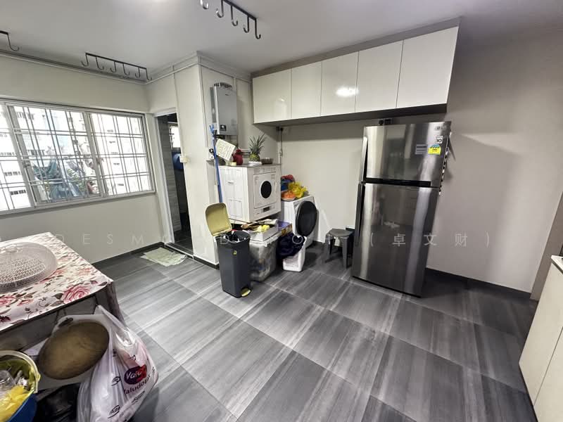 340 Choa Chu Kang Loop, 340 Choa Chu Kang Loop, 3 Bedrooms, 1,151 sqft, HDB Flat For Sale, by Desmond Toh (卓文财), 500231083 - Kitchen - PropertyGuru.com.sg