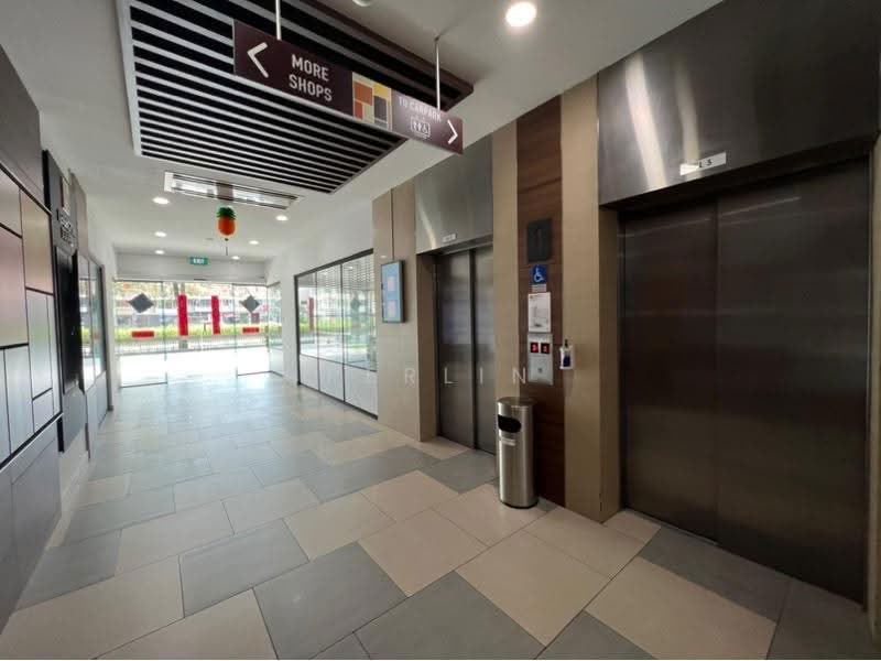 Kensington Square, 2 2, Hougang / Punggol / Sengkang, 237 sqft, Mall Shop For Sale, by Perlin Ho A N, 500231090 - CommercialGuru.com.sg