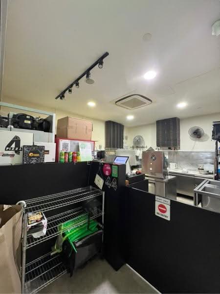 Kensington Square, 2 2, Hougang / Punggol / Sengkang, 237 sqft, Mall Shop For Sale, by Perlin Ho A N, 500231090 - CommercialGuru.com.sg
