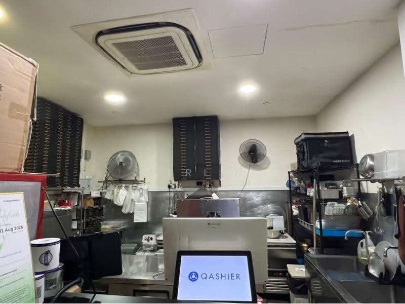 Kensington Square, 2 2, Hougang / Punggol / Sengkang, 237 sqft, Mall Shop For Sale, by Perlin Ho A N, 500231090 - CommercialGuru.com.sg
