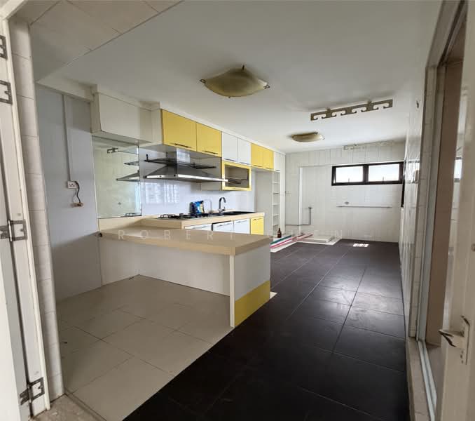 507C Wellington Circle, 507C Wellington Circle, 3 Bedrooms, 1,184 sqft, HDB Flat For Sale, by Robert Chen, 500231095 - Kitchen - PropertyGuru.com.sg