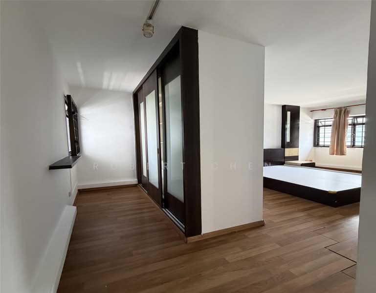 507C Wellington Circle, 507C Wellington Circle, 3 Bedrooms, 1,184 sqft, HDB Flat For Sale, by Robert Chen, 500231095 - Bedroom - PropertyGuru.com.sg