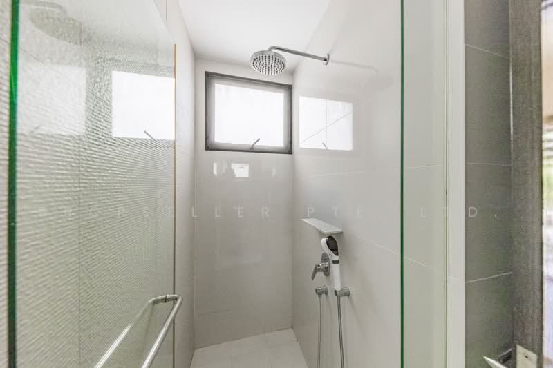 E Maisons (The Maisons), 28 Braddell Road, 1 Bedroom, 667 sqft, Apartment For Sale, by Florence Ho, 500231099 - Bathroom - PropertyGuru.com.sg