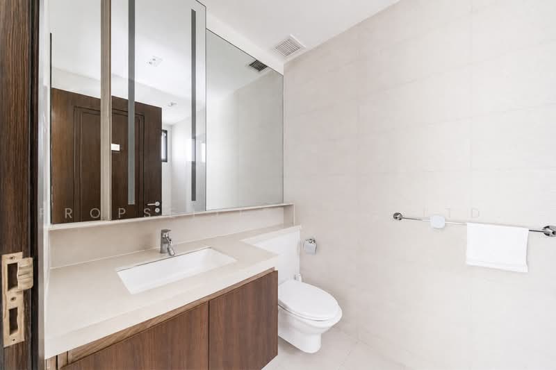 E Maisons (The Maisons), 28 Braddell Road, 1 Bedroom, 667 sqft, Apartment For Sale, by Florence Ho, 500231099 - Bathroom - PropertyGuru.com.sg