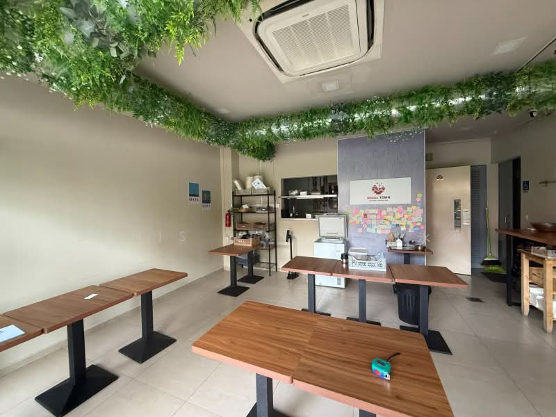 Suites at Bukit Timah, 68 Jalan Jurong Kechil, 484 sqft, Food & Beverage For Rent, by Danis ET Lim 林永添, 500231118 - Interior - CommercialGuru.com.sg