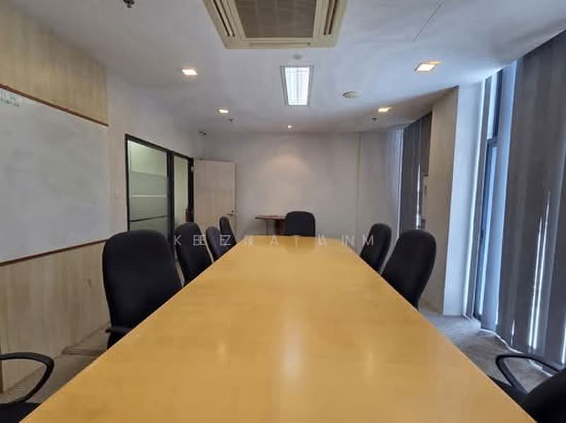 Tradehub 21, 18 Boon Lay Way, Boon Lay / Jurong / Tuas, 7,500 sqft, Light Industrial (B1) For Sale, by Kezia Lim, 500231123 - Interior - CommercialGuru.com.sg