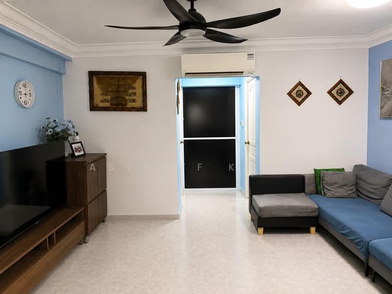 134 Bukit Batok West Avenue 6, 134 Bukit Batok West Avenue 6, 3 Bedrooms, 1,000 sqft, HDB Flat For Sale, by Asyraff Khan, 500231125 - Living Room - PropertyGuru.com.sg