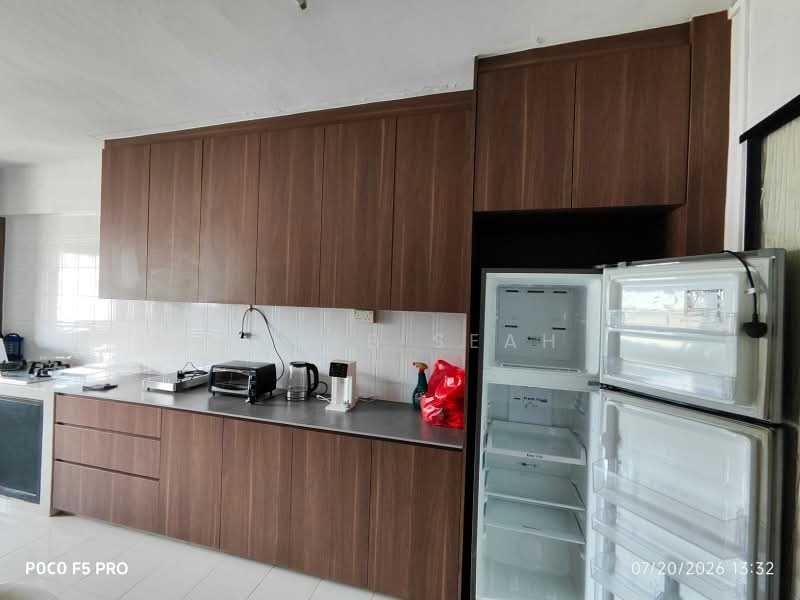 404 Bedok North Avenue 3, 404 Bedok North Avenue 3, 2 Bedrooms, 990 sqft, HDB Flat For Rent, by Caleb Seah, 500231130 - Kitchen - PropertyGuru.com.sg