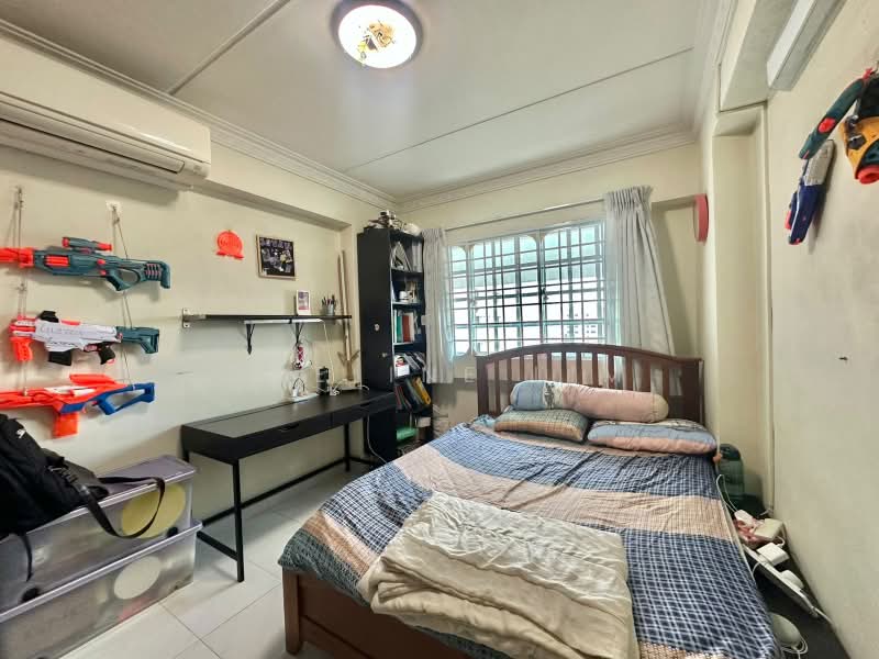 672 Choa Chu Kang Crescent, 672 Choa Chu Kang Crescent, 3 Bedrooms, 1,076 sqft, HDB Flat For Sale, by Adeline Lim, 500231142 - PropertyGuru.com.sg