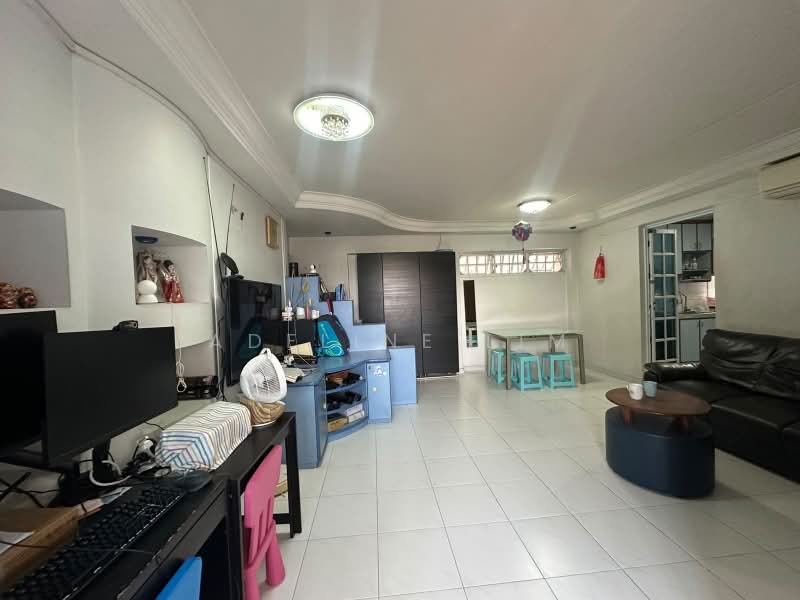672 Choa Chu Kang Crescent, 672 Choa Chu Kang Crescent, 3 Bedrooms, 1,076 sqft, HDB Flat For Sale, by Adeline Lim, 500231142 - PropertyGuru.com.sg