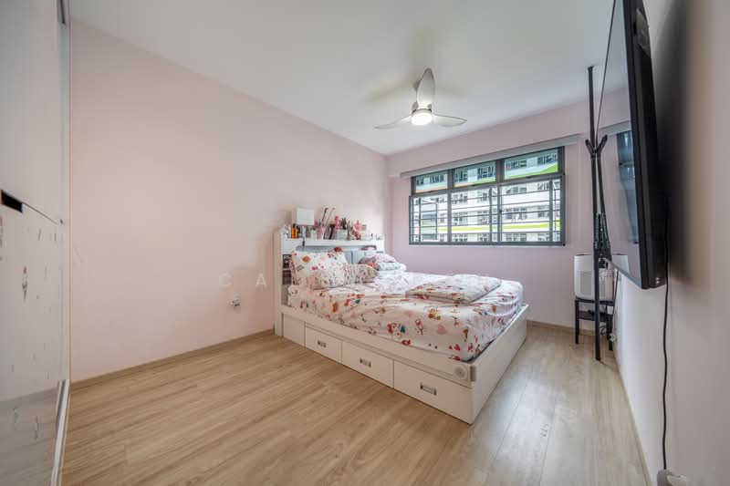621B Tampines Street 61, 621B Tampines Street 61, 3 Bedrooms, 1,001 sqft, HDB Flat For Sale, by Caleb Peh, 500231143 - Bedroom - PropertyGuru.com.sg