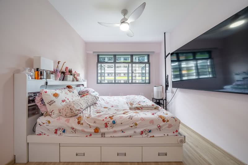 621B Tampines Street 61, 621B Tampines Street 61, 3 Bedrooms, 1,001 sqft, HDB Flat For Sale, by Caleb Peh, 500231143 - Bedroom - PropertyGuru.com.sg