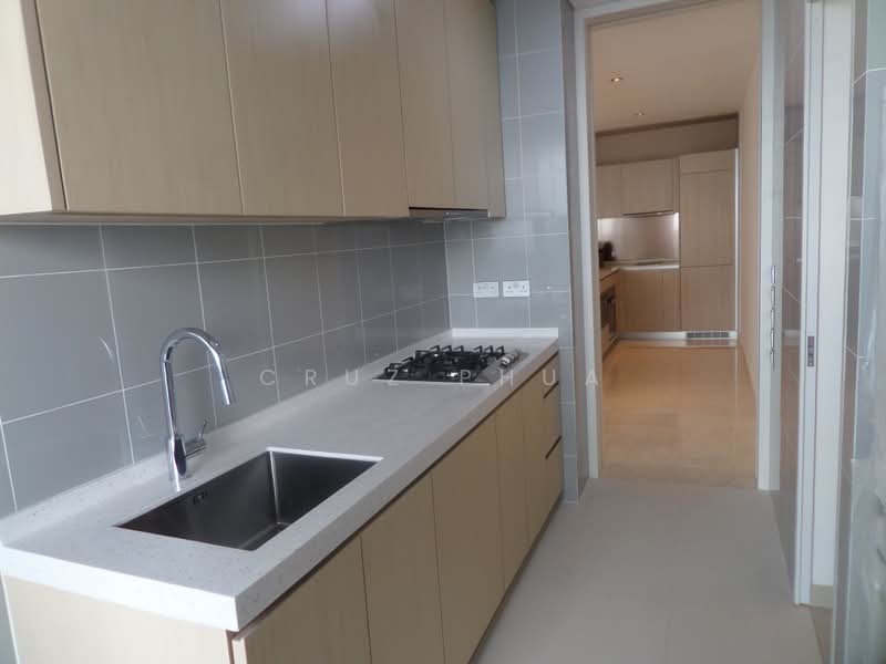DUO Residences, 1 Fraser Street, 3 Bedrooms, 1,722 sqft, Apartment For Sale, by Cruz Phua, 500231145 - Kitchen - PropertyGuru.com.sg