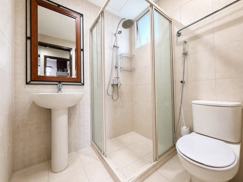 Casablanca, 25 Rosewood Drive, 2 Bedrooms, 926 sqft, Condominium For Sale, by WeiPin Oon, 500231156 - Bathroom - PropertyGuru.com.sg