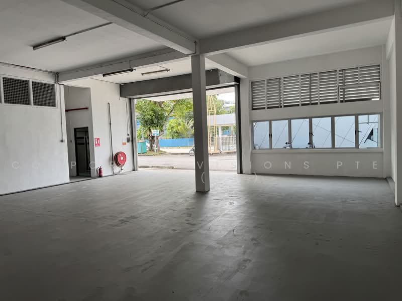 Loyang Industrial Estate, 41 Loyang Way, Changi Airport / Changi Village, 9,300 sqft, Factory / Workshop (B2) For Rent, by HO LI LI, 500231157 - Interior - CommercialGuru.com.sg