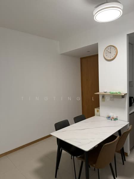 The Trilinq, 28 Jalan Lempeng, Room Rental, 86 sqft, Condominium For Rent, by Tingting Liu, 500231166 - Dining Room - PropertyGuru.com.sg