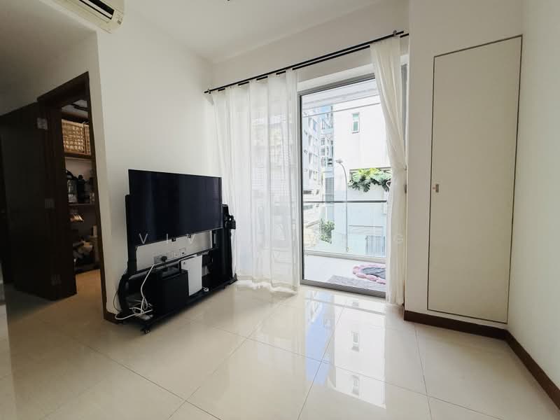 Melosa, 28 Lorong 28 Geylang, 2 Bedrooms, 538 sqft, Condominium For Sale, by Vivian Wang, 500231173 - Living Room - PropertyGuru.com.sg