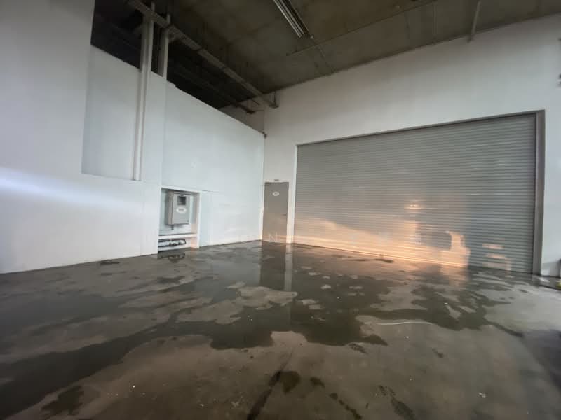 Pioneer Centre, 1 Soon Lee Street, 1,485 sqft, Factory / Workshop (B2) For Rent, by Lisa Ong 王镁侥, 500231175 - Interior - CommercialGuru.com.sg