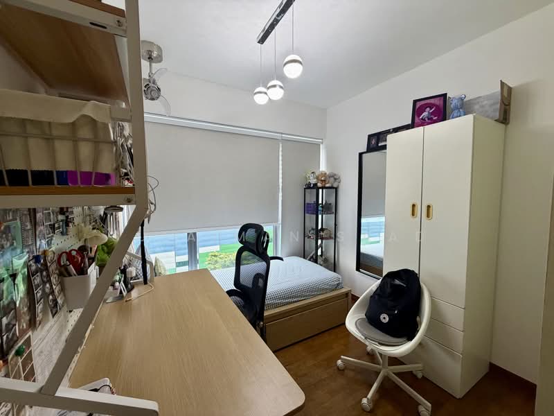 A Treasure Trove, 52 Punggol Walk, 3 Bedrooms, 1,206 sqft, Condominium For Sale, by Sulaiman Saad, 500231190 - Bedroom - PropertyGuru.com.sg
