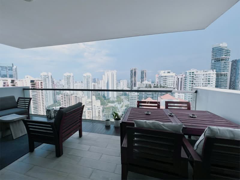 8 Saint Thomas, 8 Saint Thomas Walk, 2 Bedrooms, 1,044 sqft, Condominium For Rent, by Daryl Ang, 500231203 - Balcony - PropertyGuru.com.sg